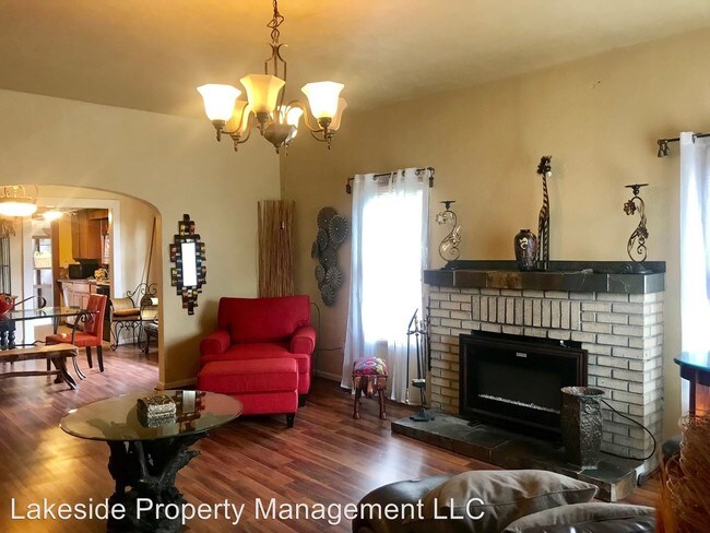 Foto del edificio - 2 br, 1 bath House - 623 High St