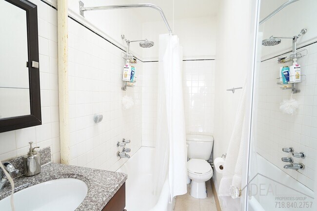 Building Photo - 50 7th Ave