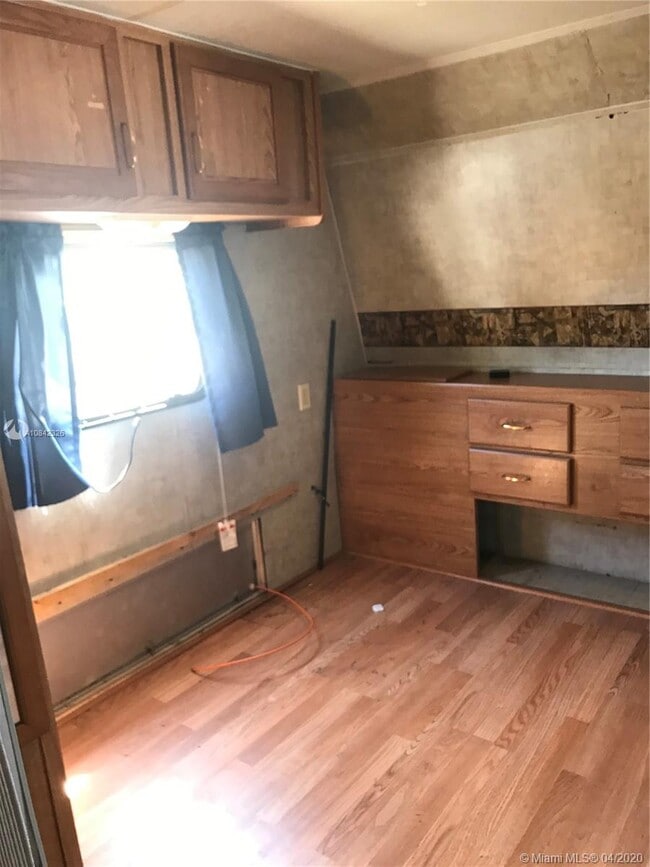 Building Photo - 6028 Johnson St