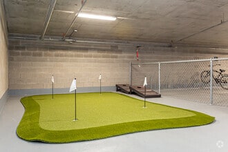 Interior Photo - Canal 1535