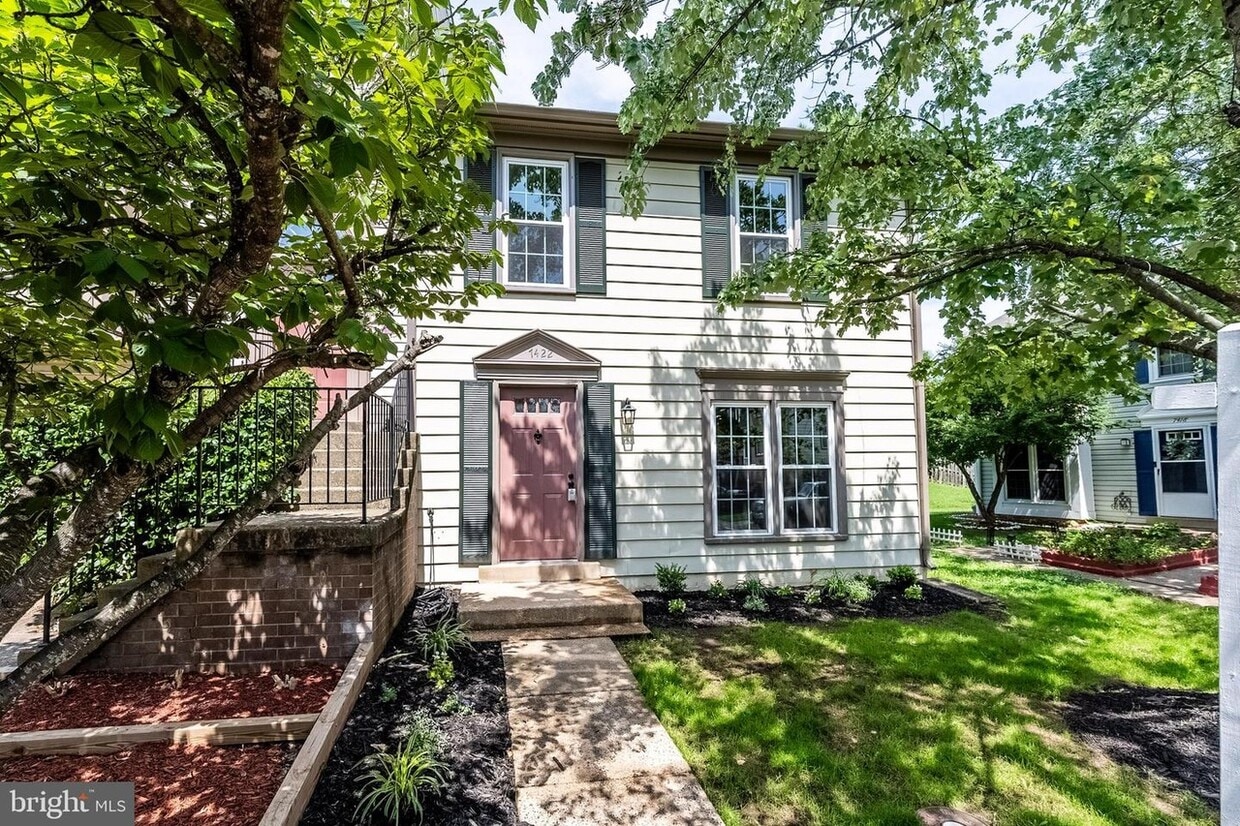 Foto principal - 7422 Barbados Ln