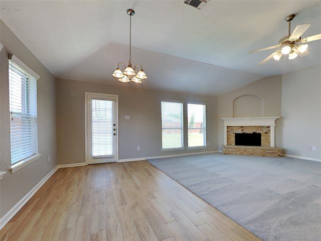 Foto del edificio - 21605 Anvil Ln