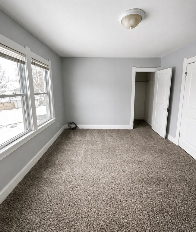 Foto del edificio - 3 Bed 1 Bath