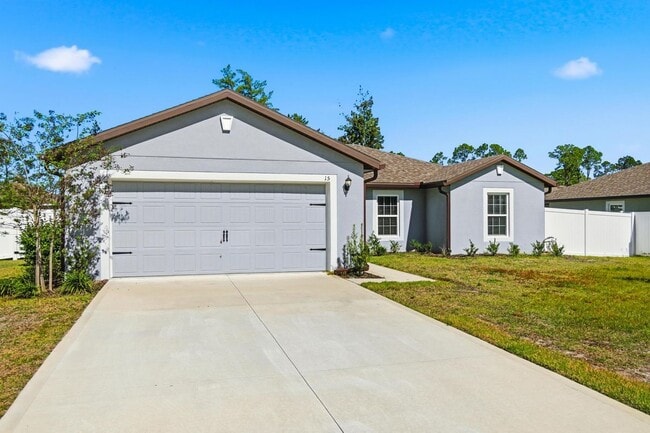 Building Photo - 15 Rivera Ln