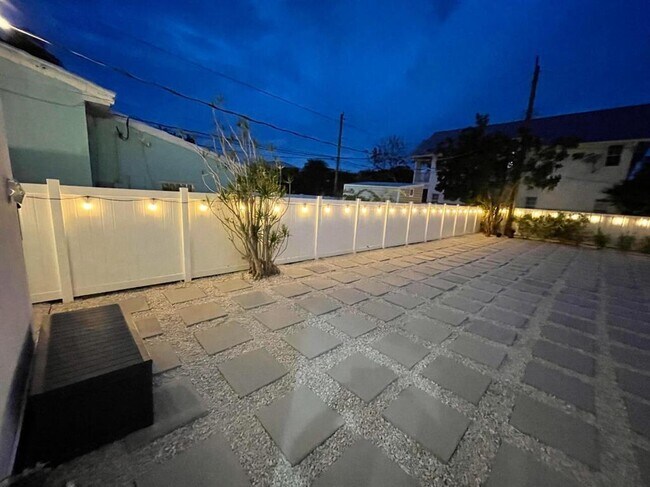 Foto del edificio - 615 SW 9th St