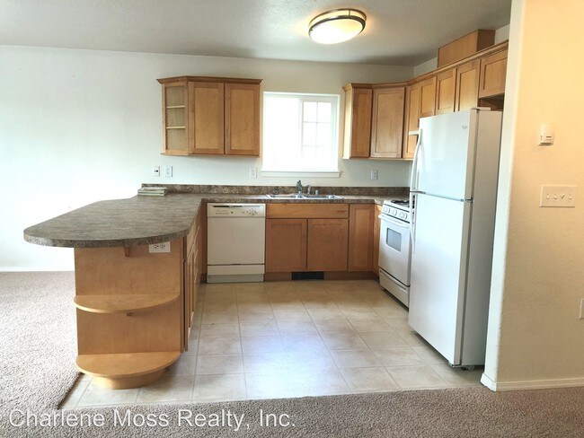 Building Photo - 6301 W Commadore Ln