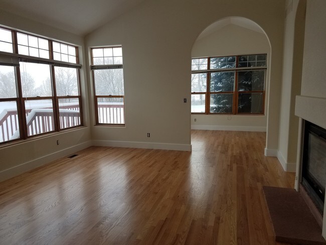 Foto del edificio - 202 Fairfield Ln