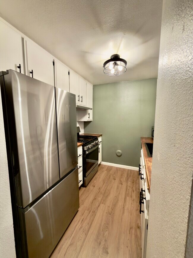 Foto del edificio - 7334 Quill Dr
