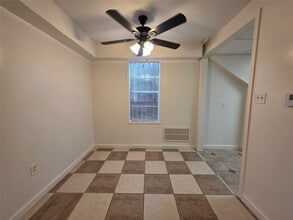 Building Photo - 207 Bryan St