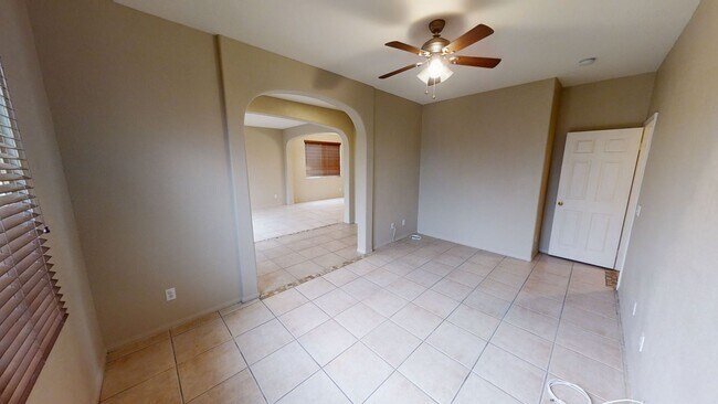 Foto del edificio - **PENDING APPLICATION**Large Sundance home...