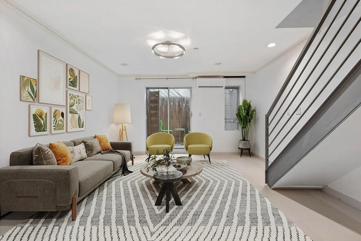 Foto principal - 117 Kingsland Ave