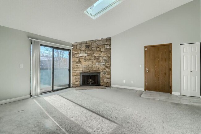 Foto del edificio - 12005 E Harvard Ave