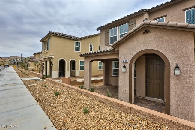 Building Photo - 3464 Covilha Ln
