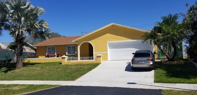 Building Photo - 26031 SW 130th Ave