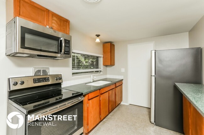 Building Photo - 5205 Haverhill Dr