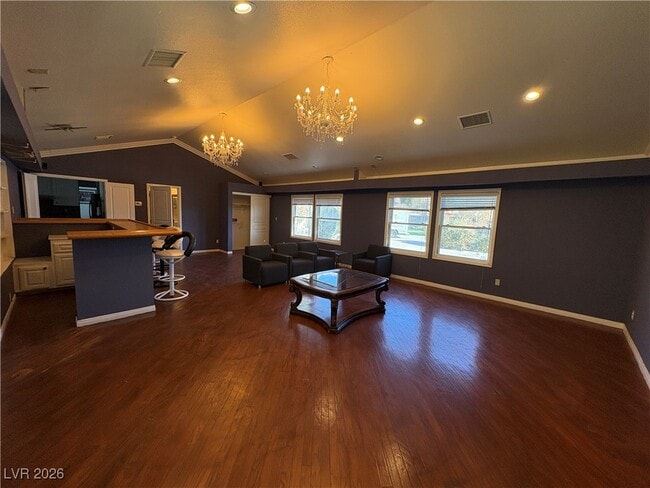 Foto del edificio - 71 Whitewind Ln