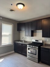Building Photo - 3943 Alder St