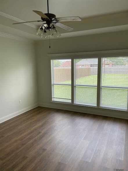 Foto del edificio - 36497 Stanton Hall Ave