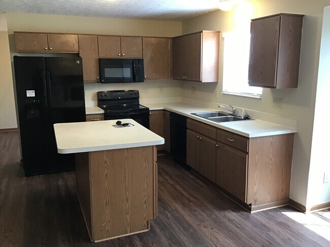 Foto del edificio - 6809 Hilmar Drive