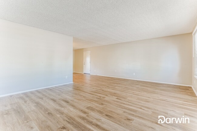 Building Photo - 3917 S Pine St, Tempe, AZ 85282