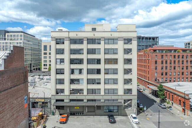 Exterior - Irving Street Lofts
