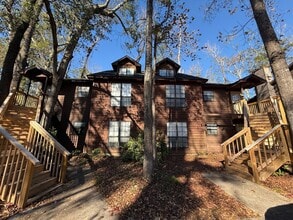 Building Photo - 2924 Woodrich Dr