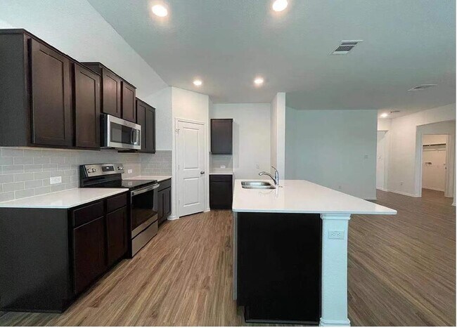 Foto del edificio - 307 Bluejack Wy
