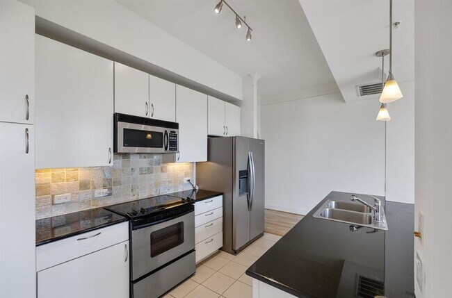 Foto del edificio - 3333 Allen Pkwy