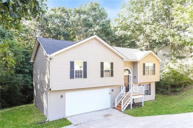 Building Photo - 4811 Remington Dr