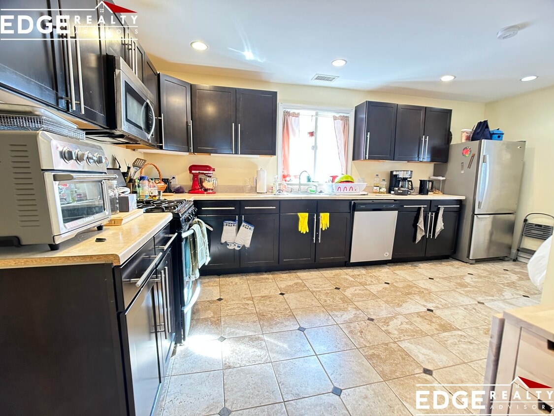 Photo - 27 Bostonia Ave. Unit 2