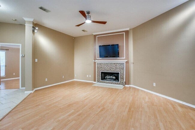 Foto del edificio - 21318 Twisted Willow Ln