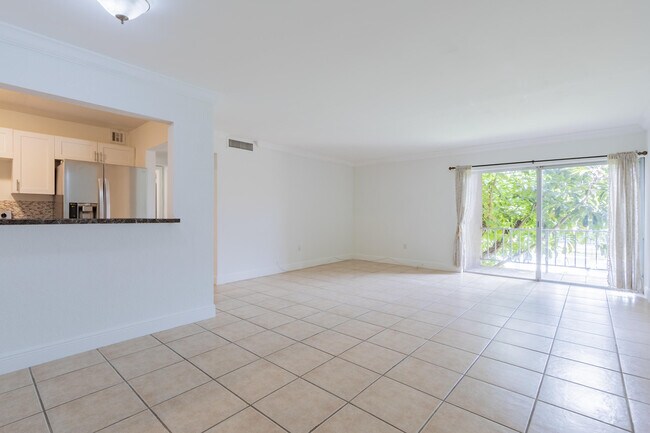 Foto del edificio - 9459 SW 76th St