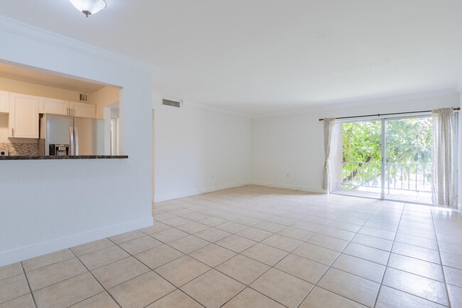 Building Photo - 9459 SW 76th St