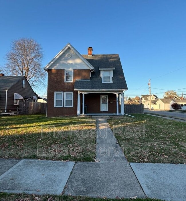 Building Photo - 348 Chase Ave