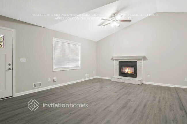 Foto del edificio - 1043 Coker Cir NW