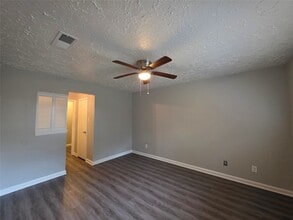 Building Photo - 507 Leicester Ln