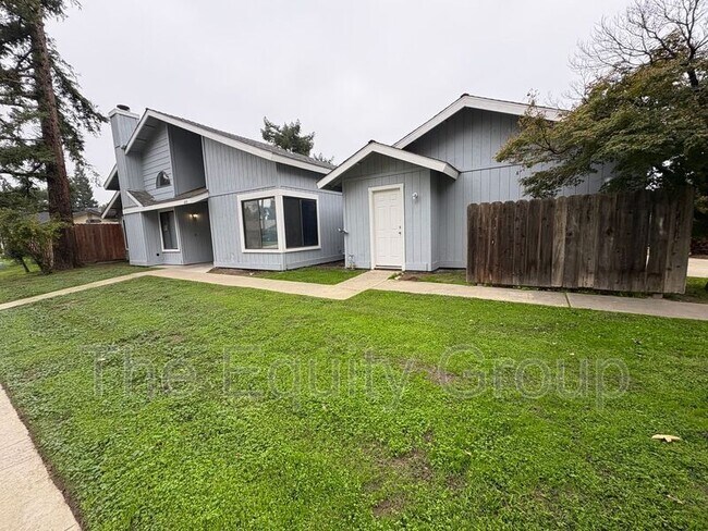 Foto del edificio - 1642 N Goddard St