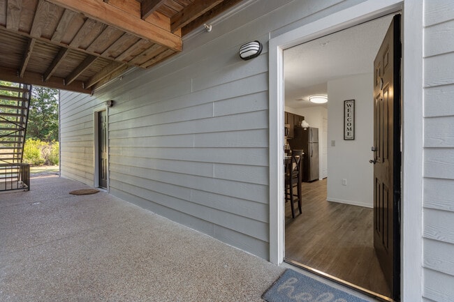 Building Photo - Hamilton at Turman Farms