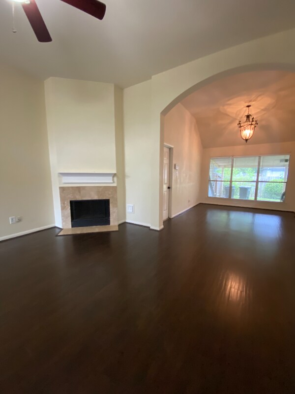 Building Photo - 6430 Bosley Ln