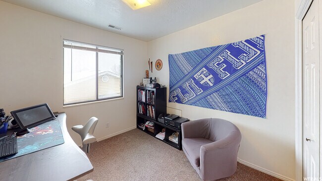 Building Photo - 958 E 500 N Spanish Fork