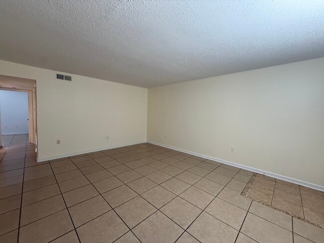 Building Photo - 11271 Florida Blvd