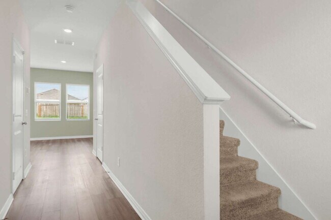 Building Photo - ASK ABOUT FREE APPLICATION FEES THROUGH AUGUST!  "Charming 3-Bedroom Retreat with 2.5 Baths with ...