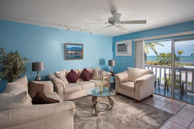 Foto del edificio - Oceanview condo available NOW until Novemb...