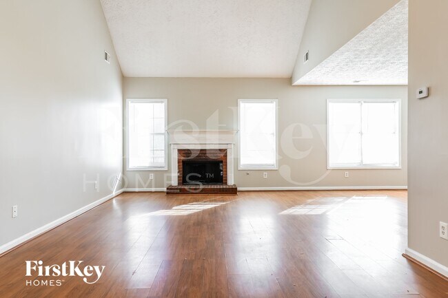 Foto del edificio - 120 Grayview Ct