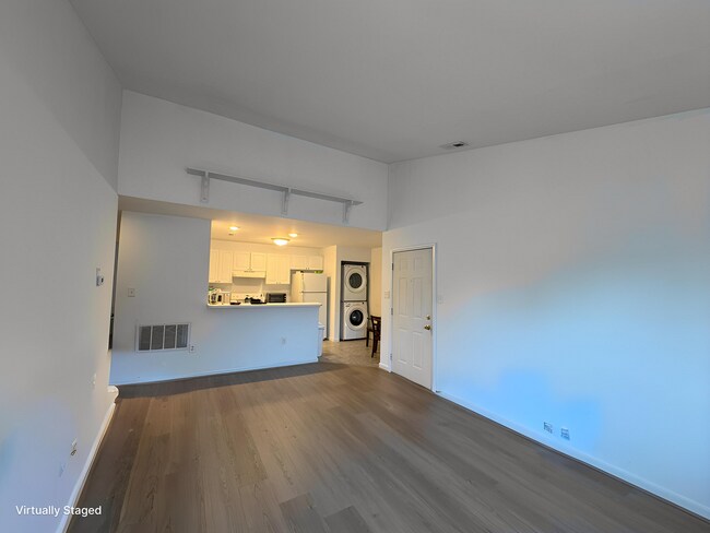 Sala de estar - 95 Driftwood Ct