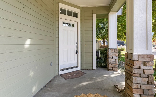 Building Photo - Charming 3 Bedroom Home in Eagle – Minutes to Eagle Bike Park