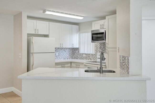 Foto del edificio - 12650 Vista Isles Dr