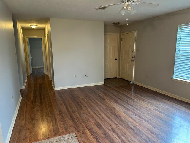 Foto del edificio - 750 Cherub Ct