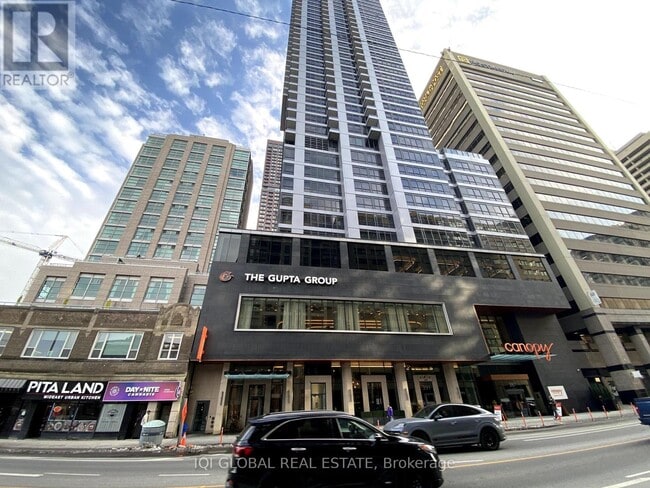 Building Photo - 395-1395 Bloor St E