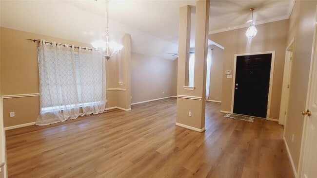 Building Photo - 16215 Brinton Ct